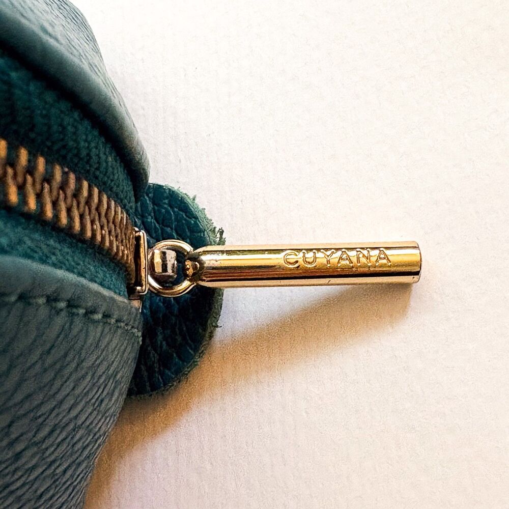 Cuyana Teal Pebbled Leather Travel Cosmetic Zippered Case Toiletry Bag READ - Picture 9 of 12
